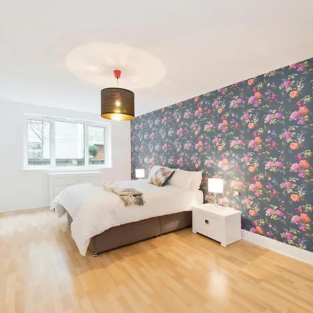 Sweet - Central Trinity Exchange Apartment Dublin